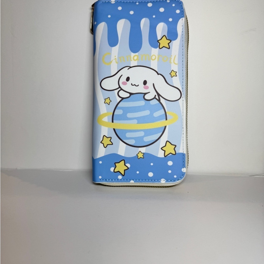 Cinnamoroll Blue and White Wallet NWT Hello Kitty Friends